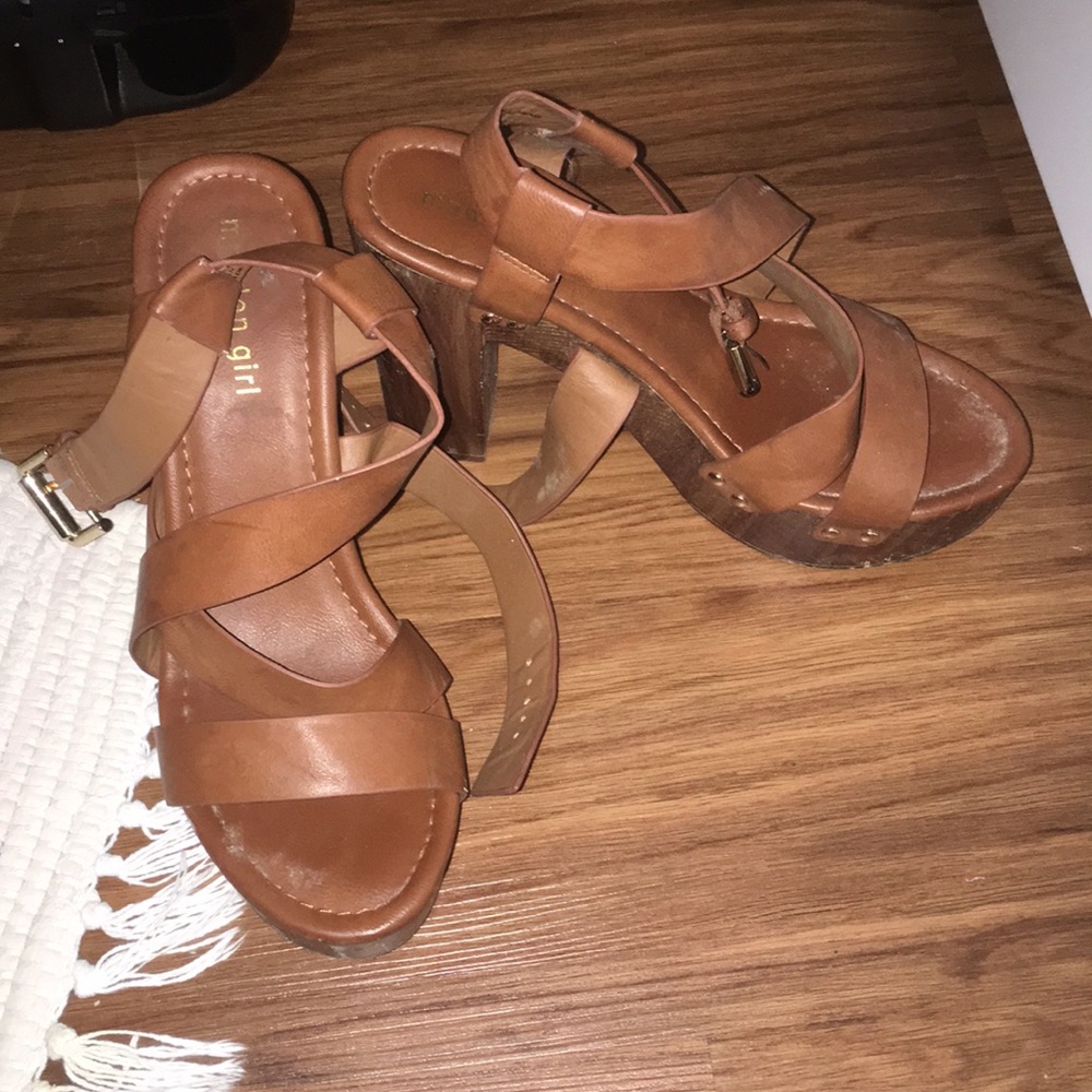 Madden girl platforms